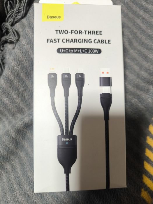 Кабель Baseus для заряджання телефонів і інших гаджетів 3 в 1  100w
1