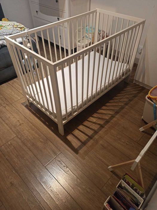 Łóżeczko niemowlęce