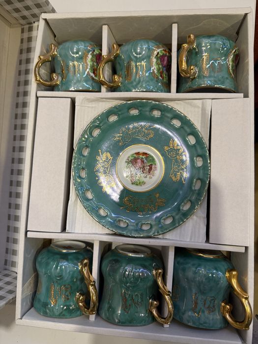 Продам сервіз Kanezen вінтаж