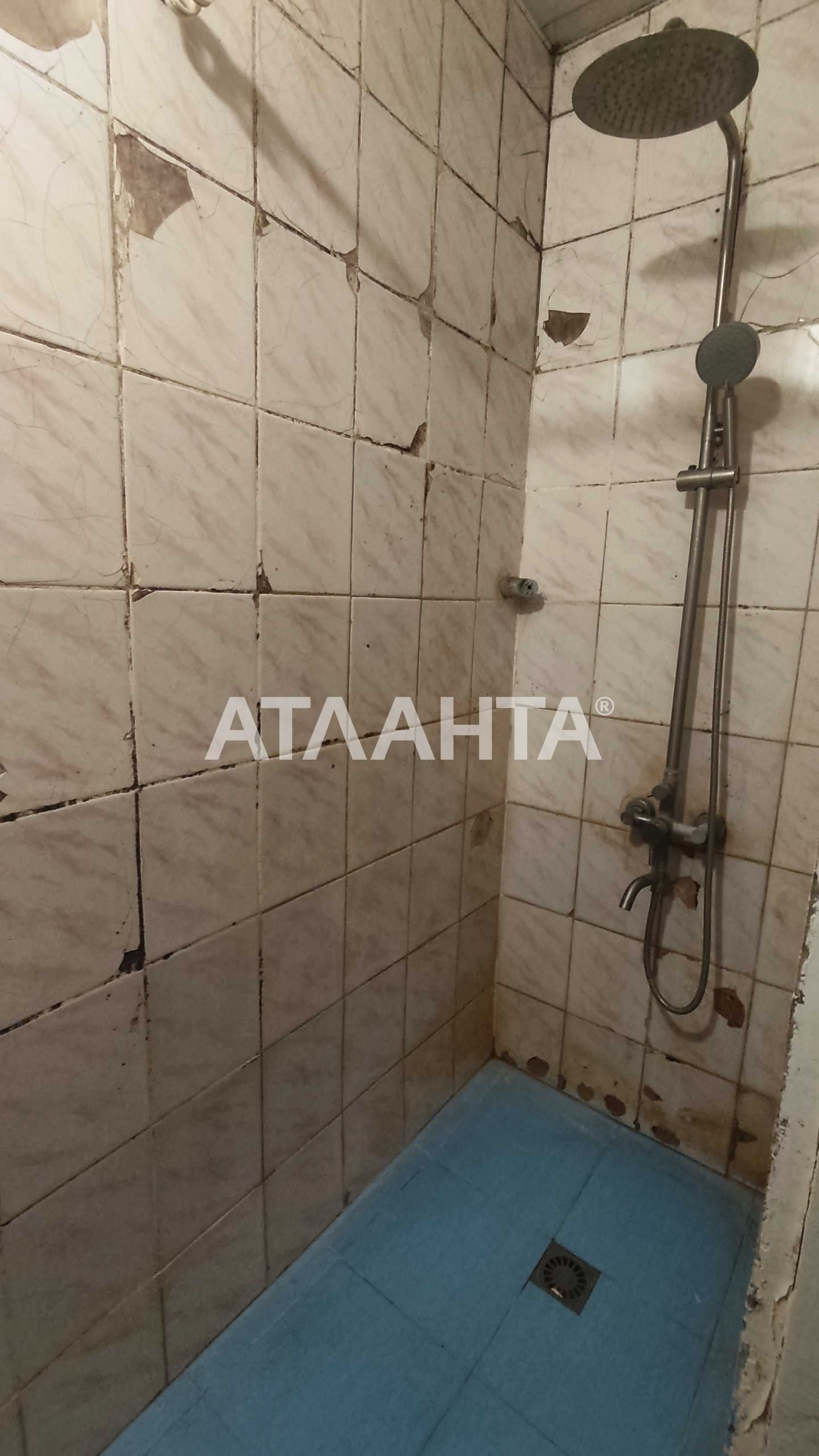 Комната в коммуне Приморском район.