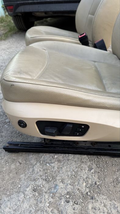 Сидіння BMW e90 шкіра