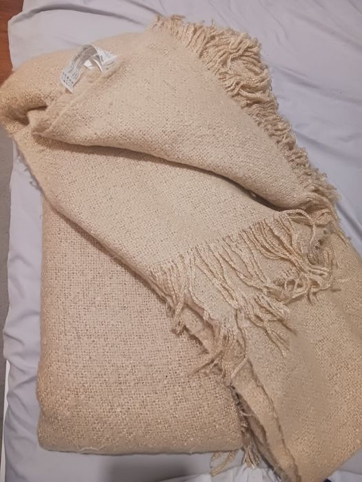 Manta sofá ZARA Nova