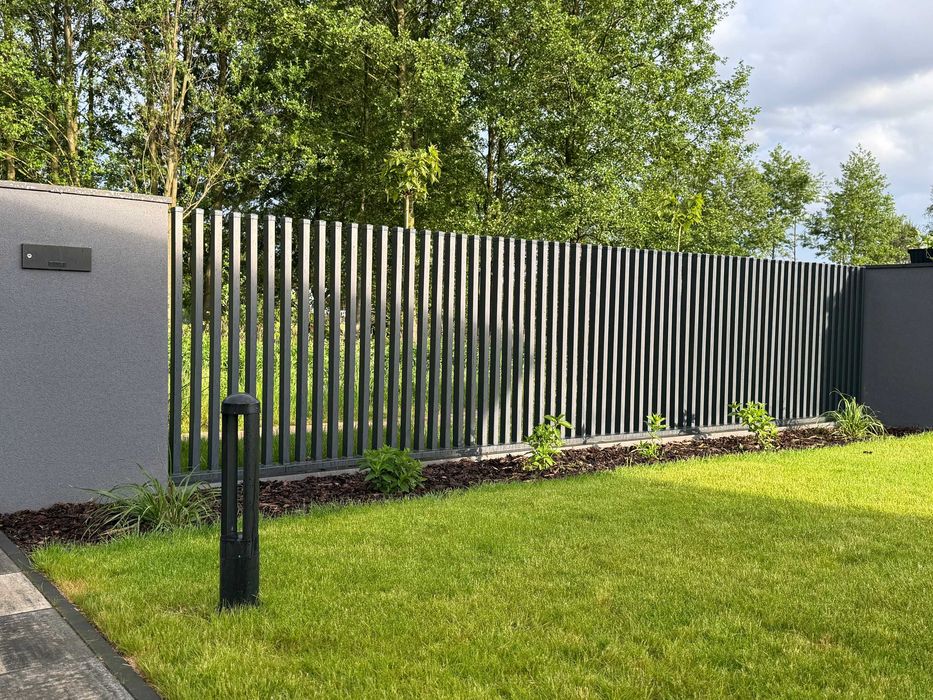 Nowoczesne ogrodzenia na wymiar-  grzebieniowe, modułowe PRODUCENT