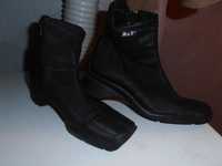 Botas Pretas Tam 37