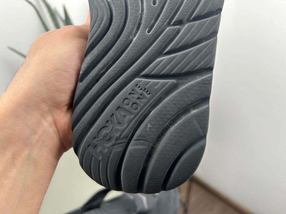 Оригінал! Тапочки шльопки Hoka Ora Recovery 42 розмір М05885