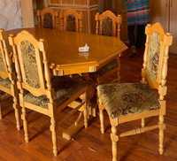 Stół dębowy rozkladany  i 6 krzeseł