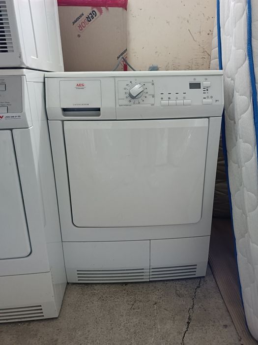 Сушильна машинка AEG тенова