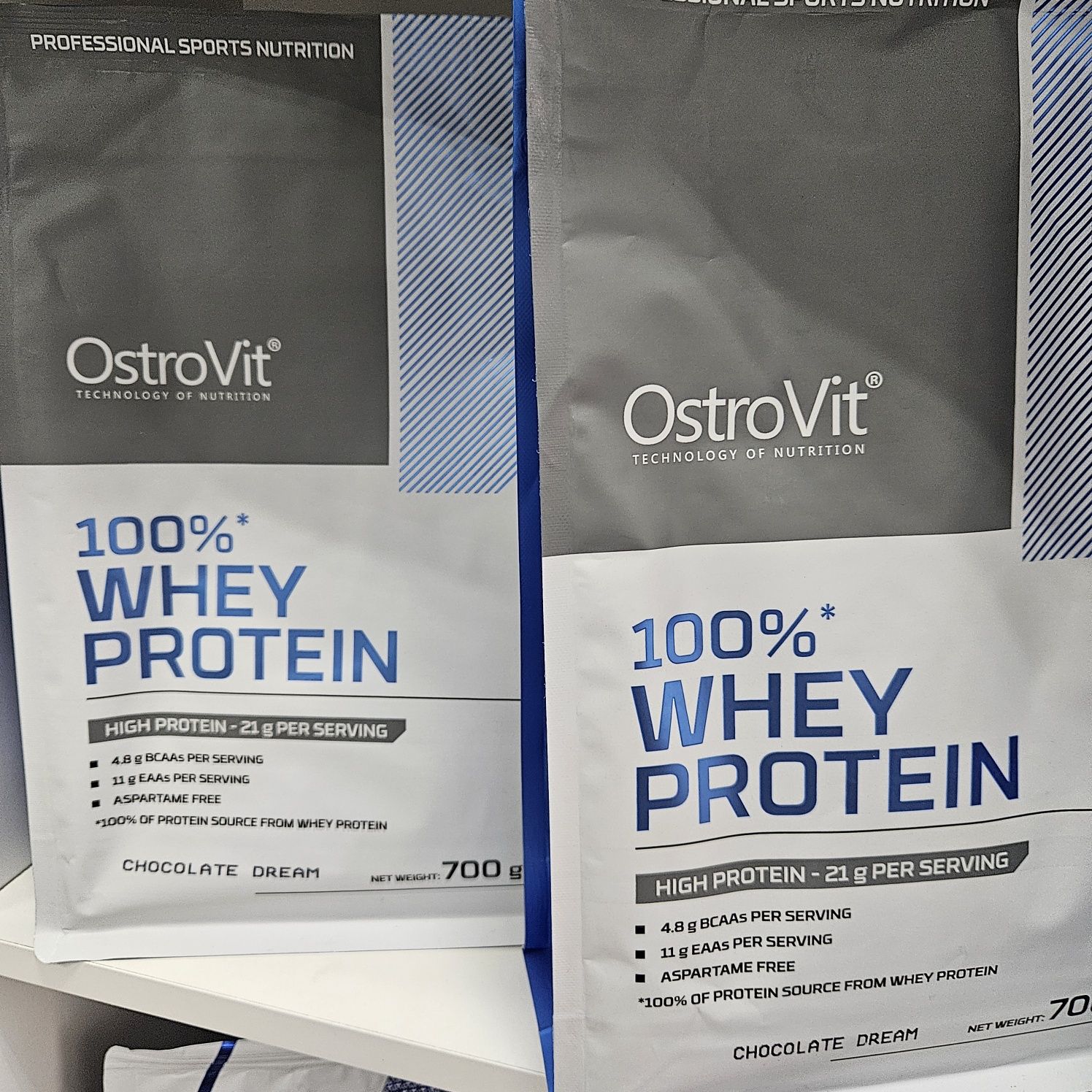 Białko OstroVit 100% Whey Protein 700g czekolada Białko serwatkowe WPC