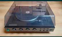 Gramofon Universum ze wzmacniaczem