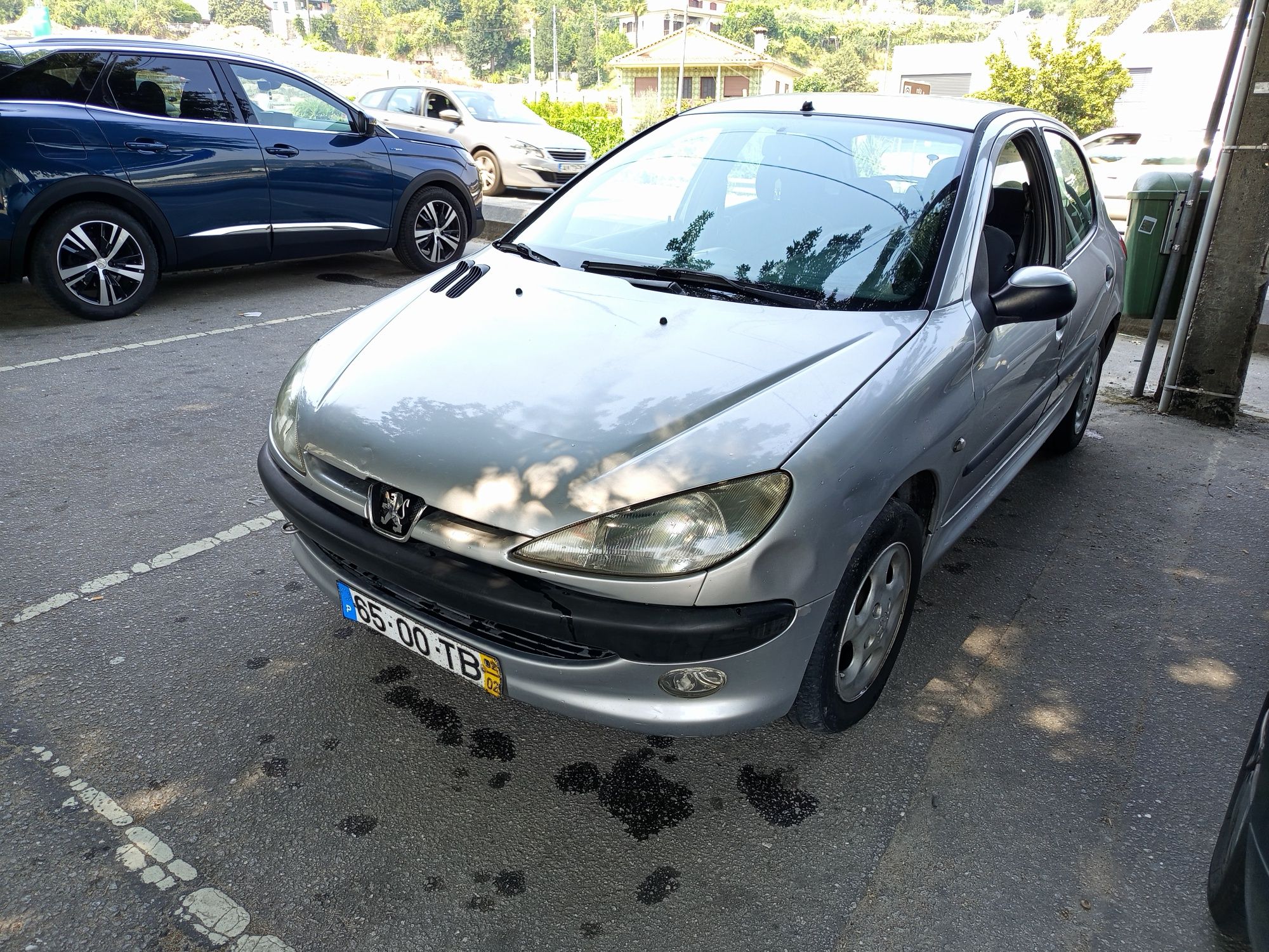 Vendo Peugeot 206 1.1 16V – 2002 – Gasolina – 750€