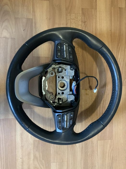 Руль кермо кожа Hyundai Kona 2018-2021 хундай хендай кона В НАЯВНОСТІ