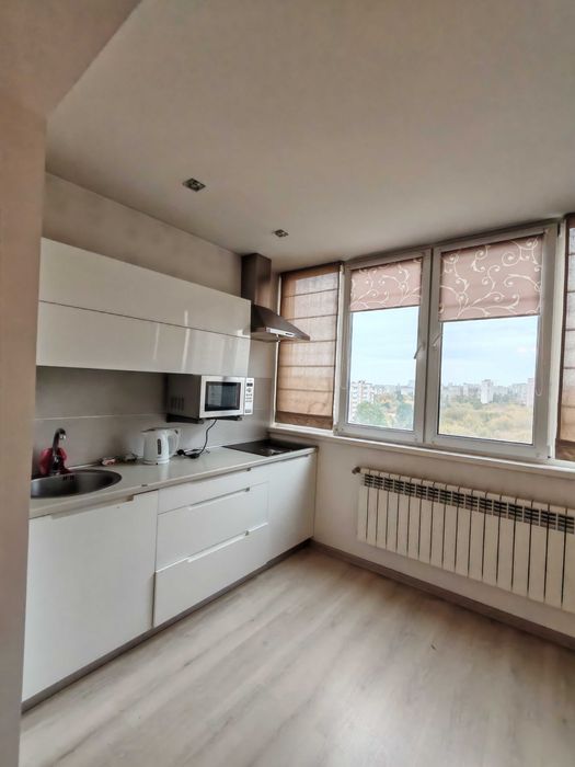 Продам евродвушку 60м2 Центр, ЖК Залесская 5