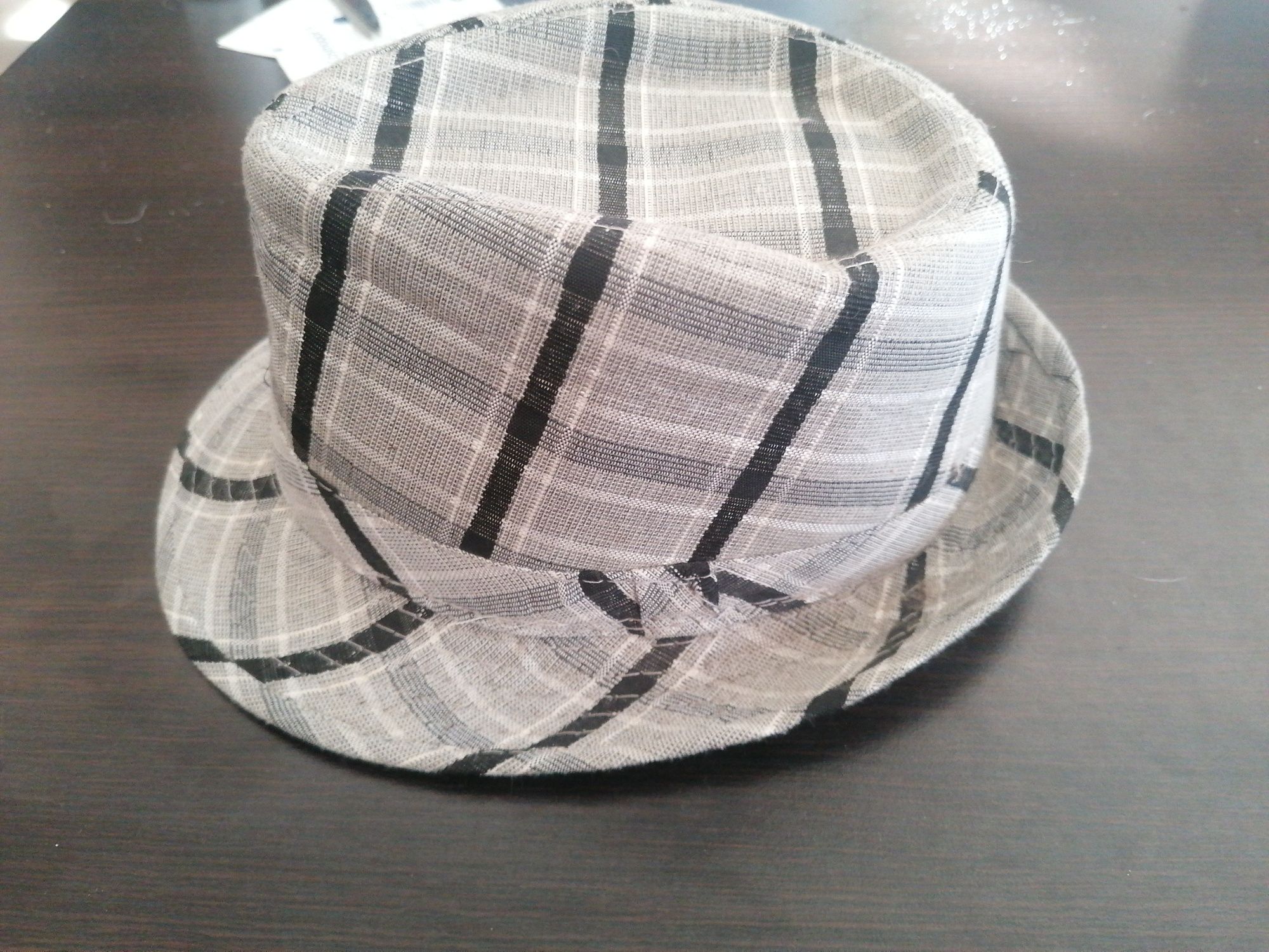 5b Szary kapelusz/ Grey hat