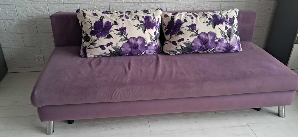 Kanapa rozkładana w bardzo dobrym stanie