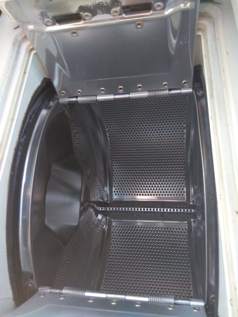 Pralka Miele  1400 obr 45 cm szer.