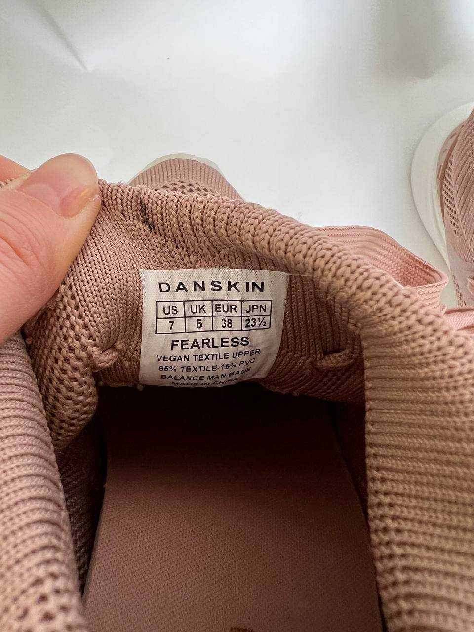 Кросівки Danskin, привезені з США, 37 розмір