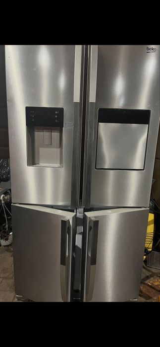 Lodowka Beko GNE 134620 uszkodzona