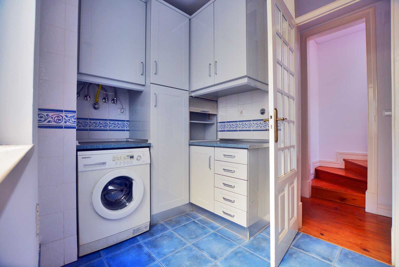 Quarto com varanda - centro de Lisboa