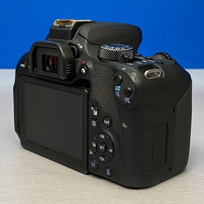 Canon EOS 800D (Corpo) - 24.2MP