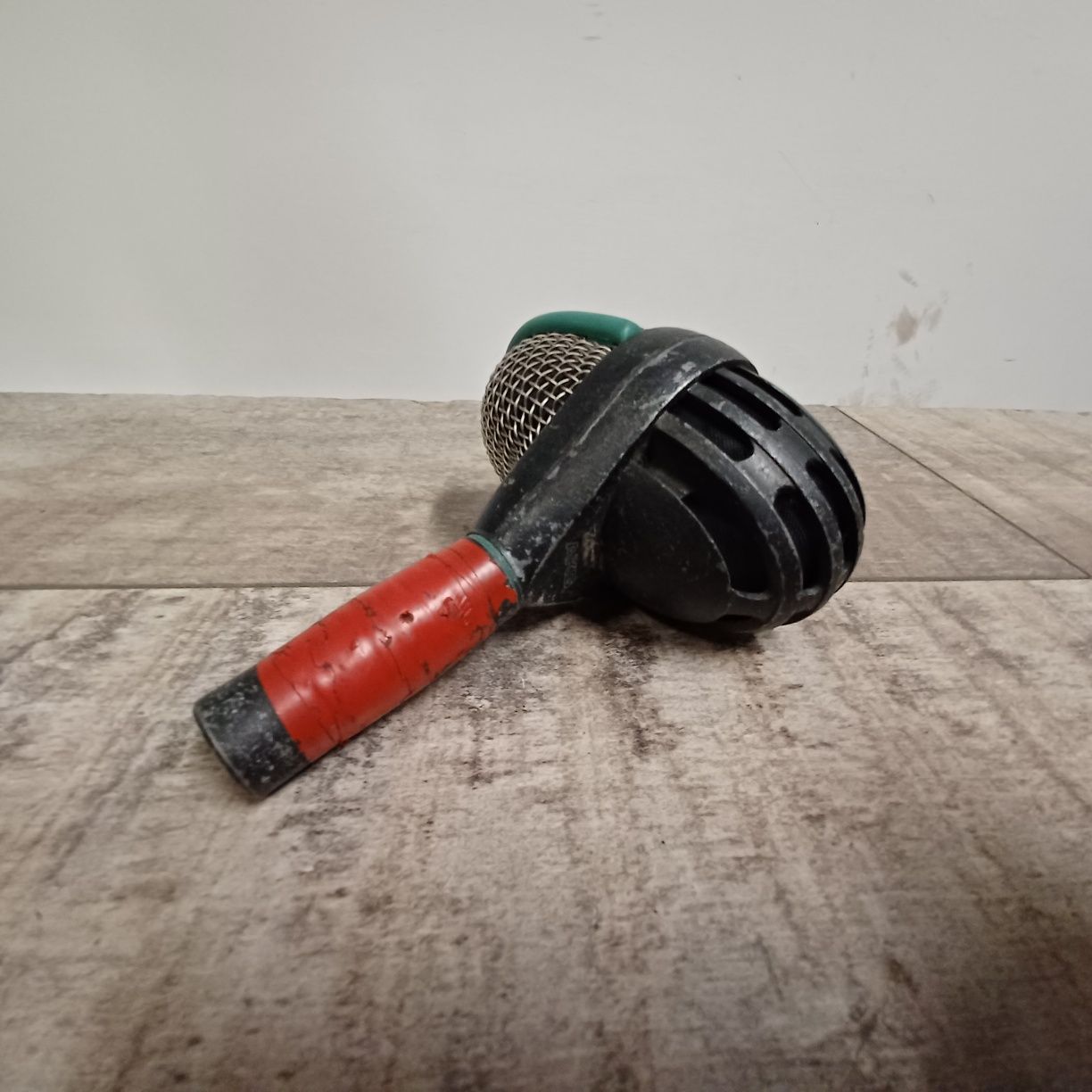 AKG D112 mikrofon dynamiczny do stopy
