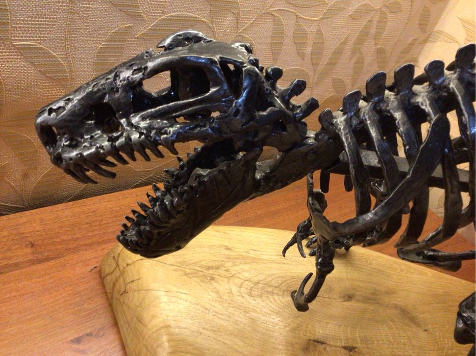 Динозавр /Тиранозавр , 77/24