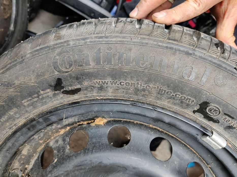 2 комплекта шин (175/65R14; 165/65R14)