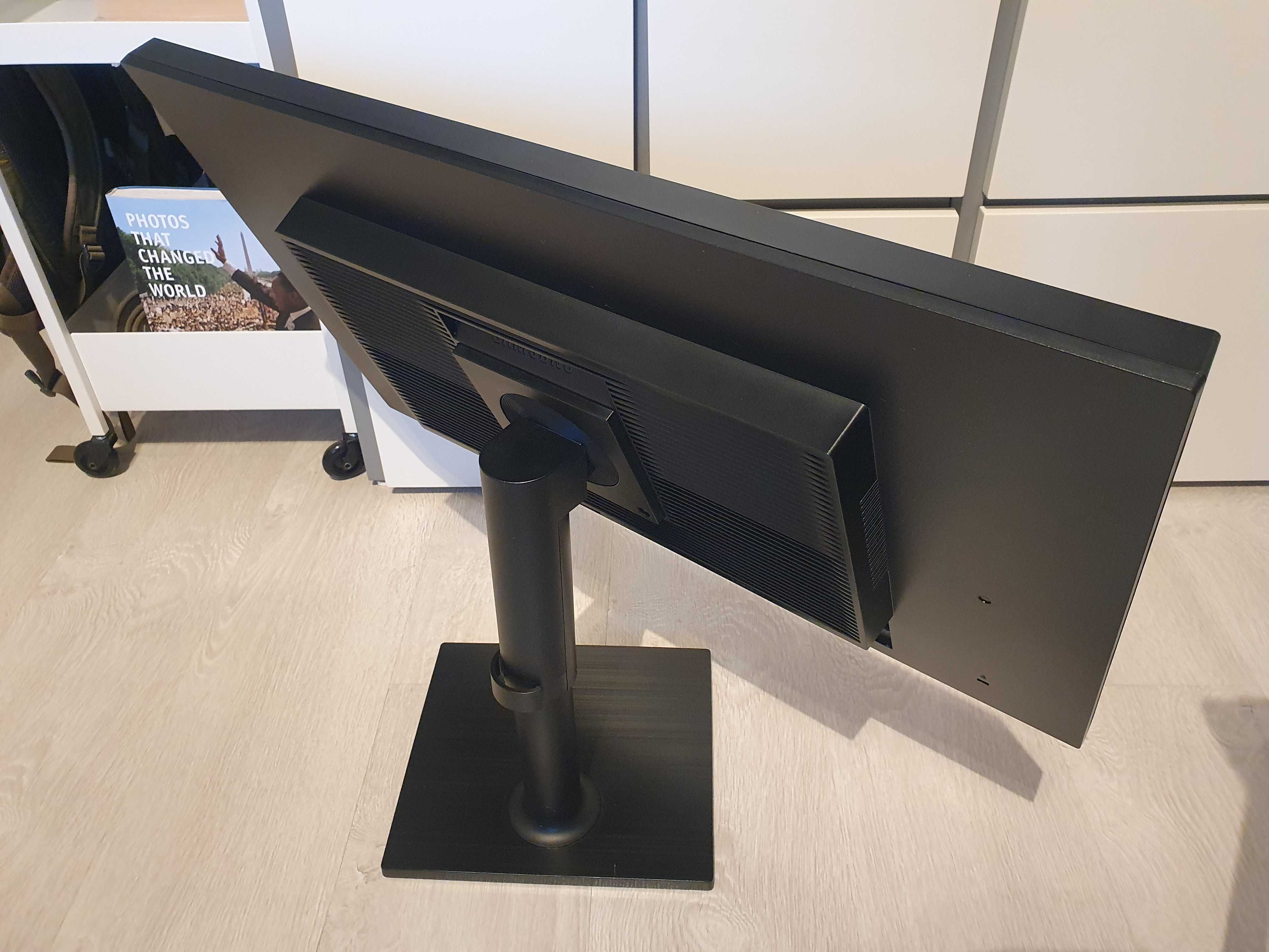 Monitor Samsung LED