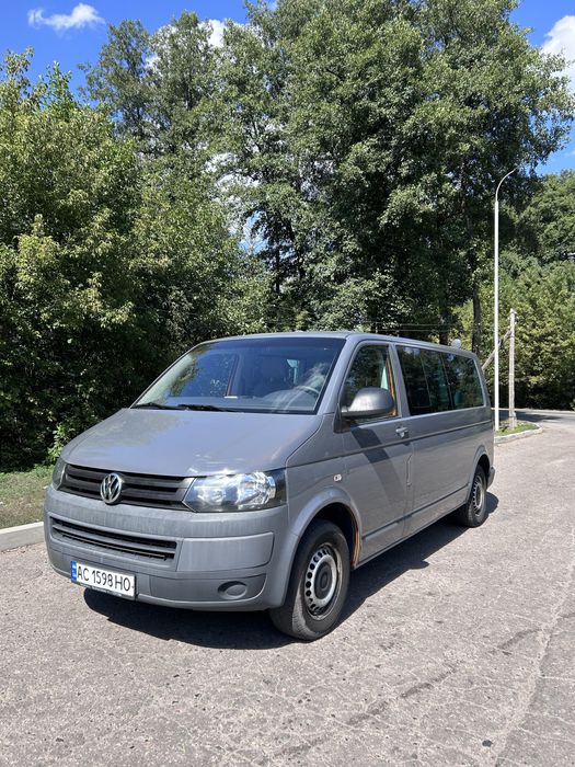 Продаю авто Volkswagen Caravelle 2011 року.