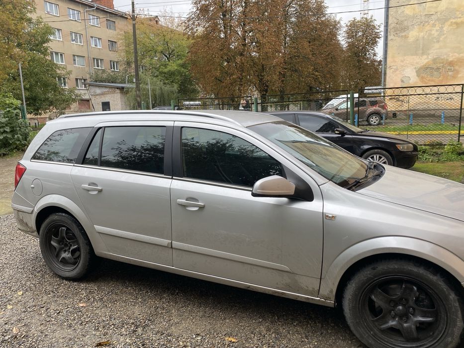 Opel Asra H 2006