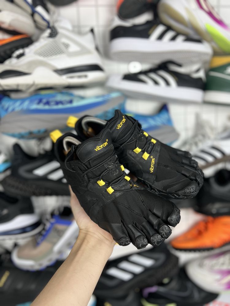 Кроссовки Vibram Fivefingers Оригинал р(40)