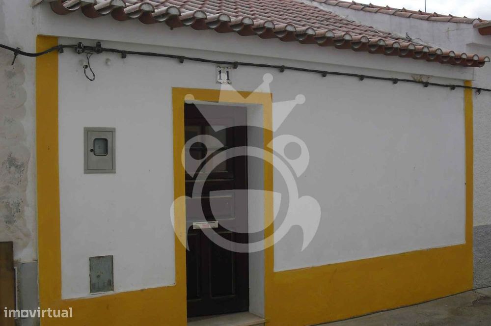 Moradia em Santo Aleixo da Restauração