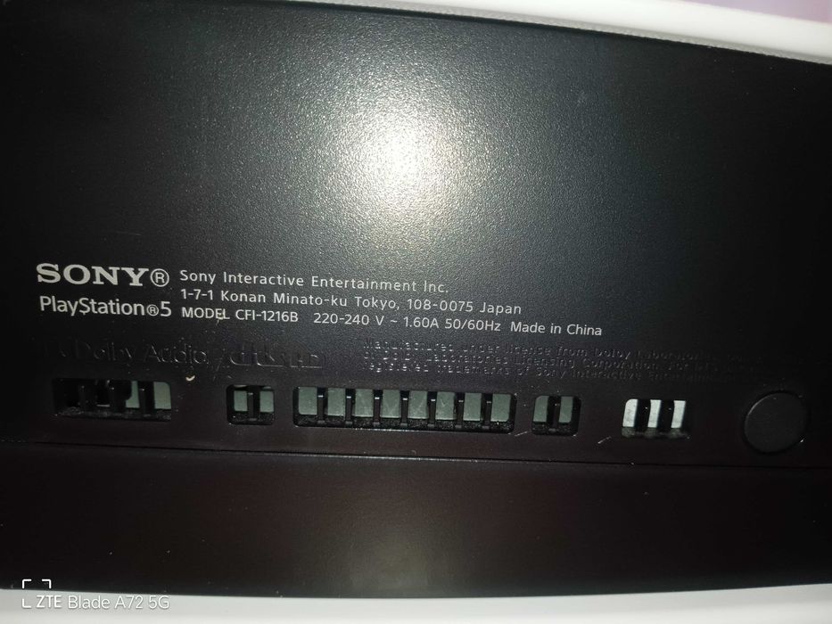 PS5 Digital + Conta C/ PSPlus Extra até 6/1/26 + Cmnd DualSense Edge