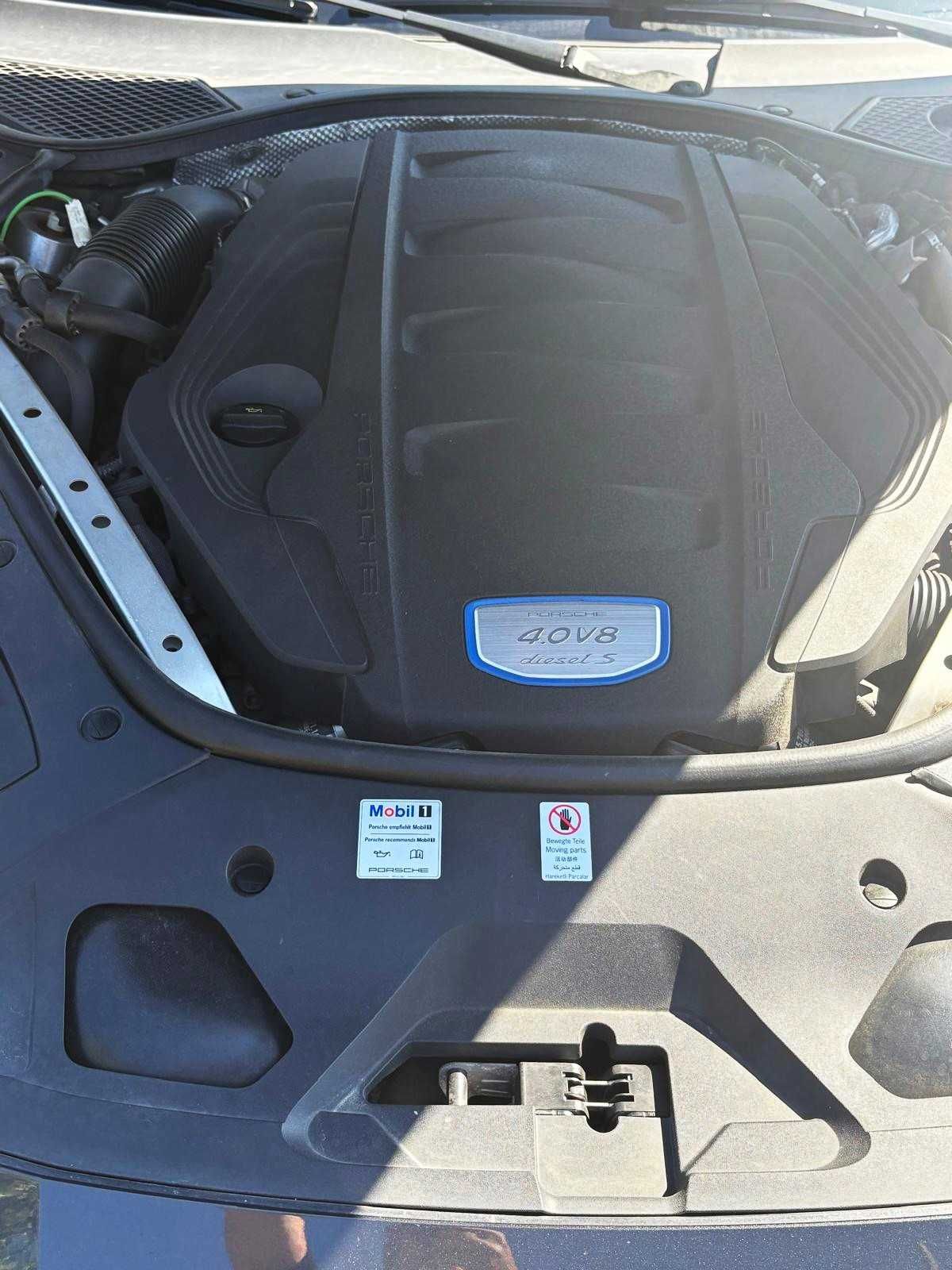 Porsche Panamera 4S  Diesel   Full Extras !!   v8