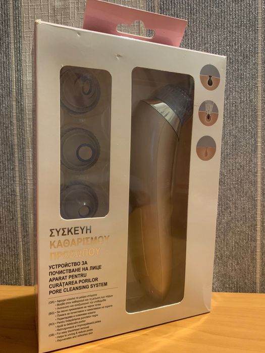 Вакуумный аппарат для чистки лица