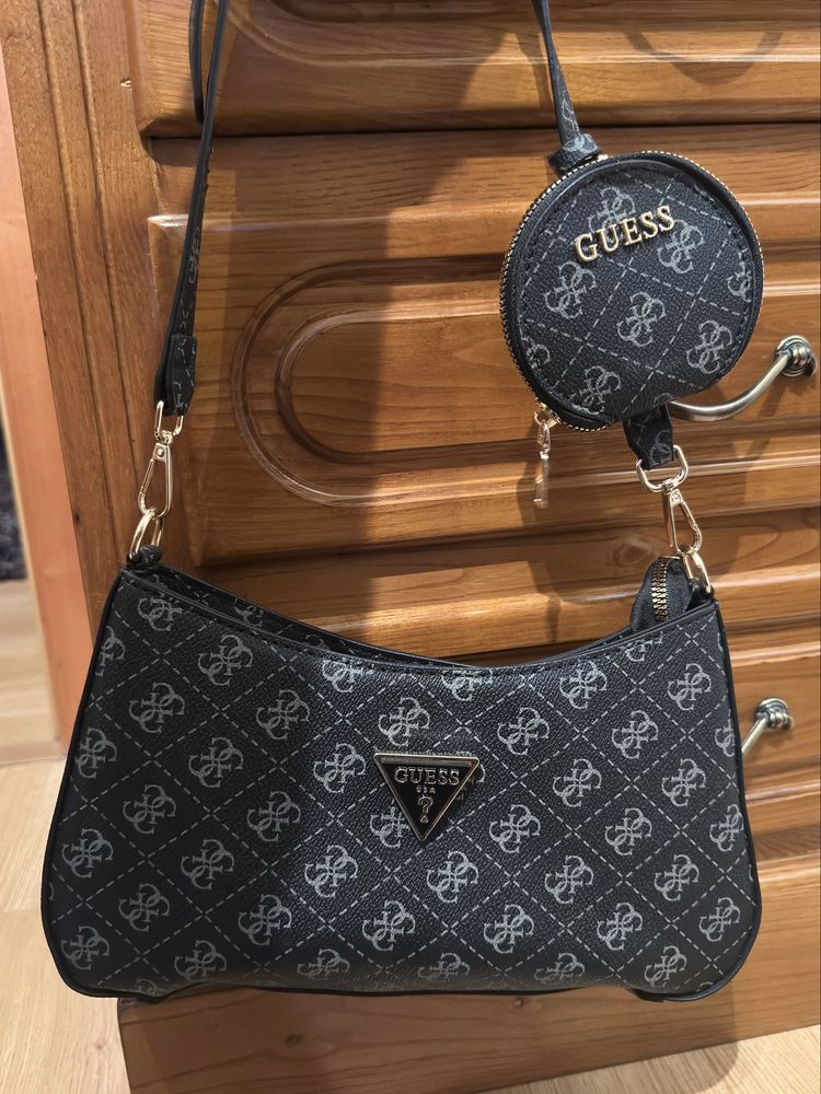 Bolsa mulher Guess