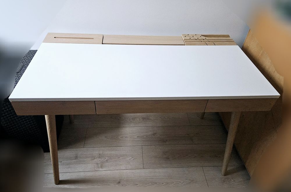 Biurko Omni Paged szuflady półki