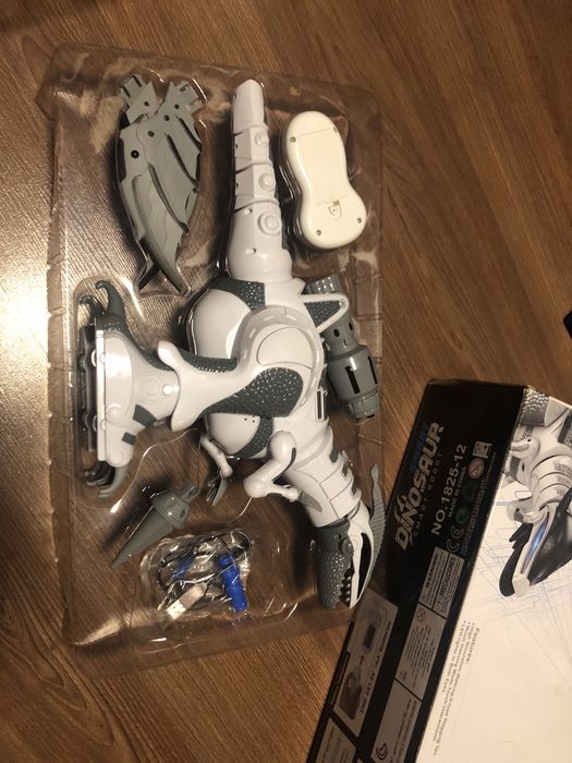 Інтерактивний робот-динозавр на радіокеруванні Dinosaur