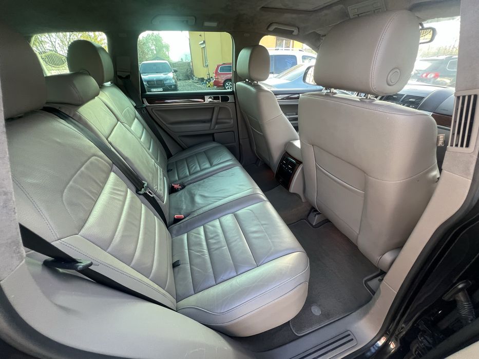 Машина в дуже гарному стані як технічно так і візуально