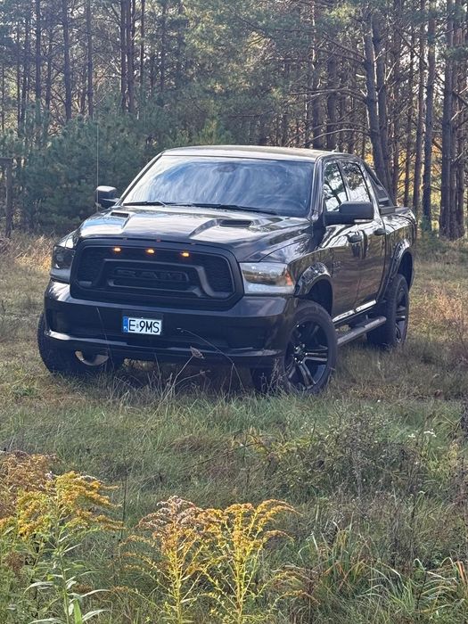 Dodge RAM 5,7 V8 2024r  przebieg 7080km!