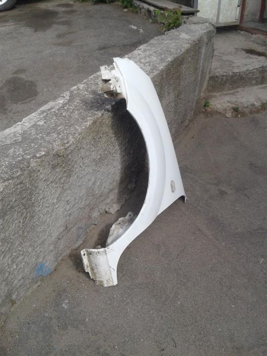 Капот и крылья! Цена за все!