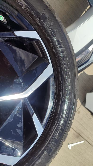 Резина Michelin primacy all season 235 55 r19  235 55 19