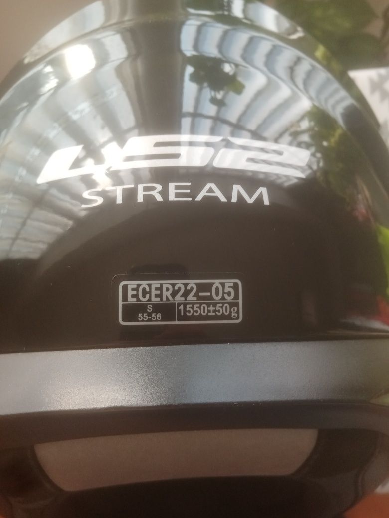 Capacete de mota ls2