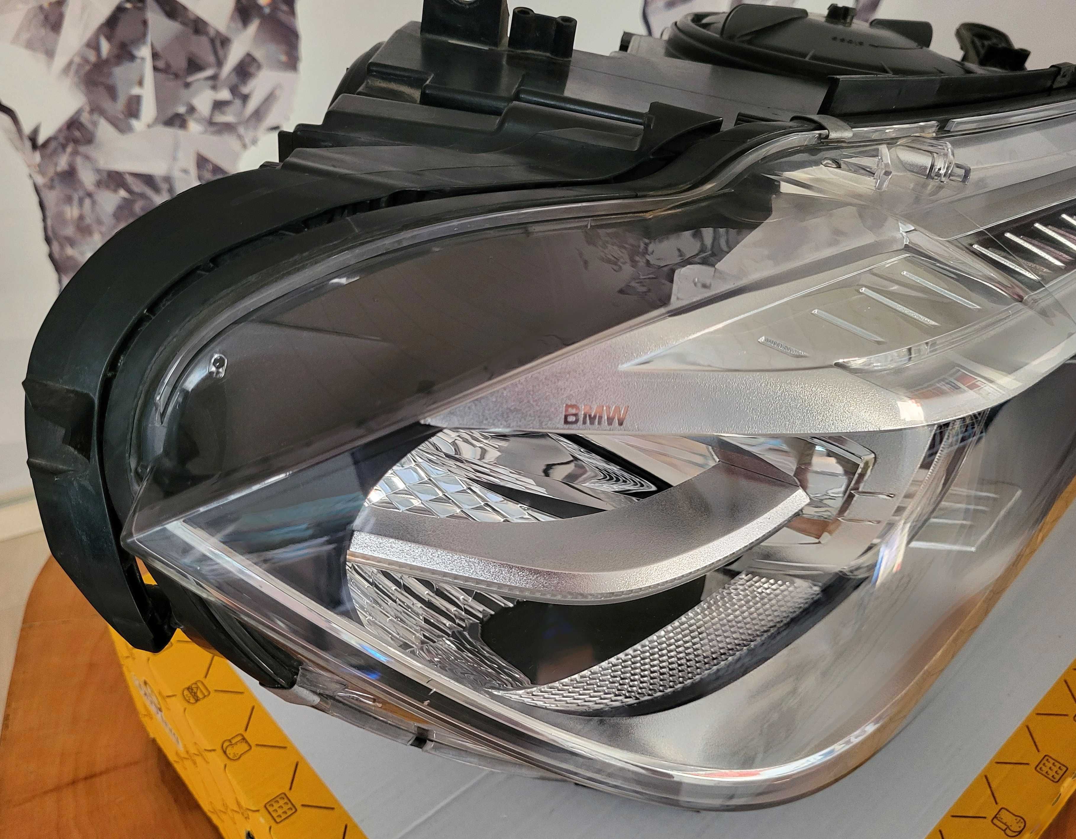 BMW X6 F16 i X5 F15 Lampa prawa xenon skrętny
