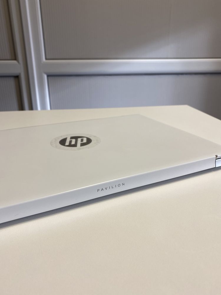 HP Pavilion 14-ec0040ua