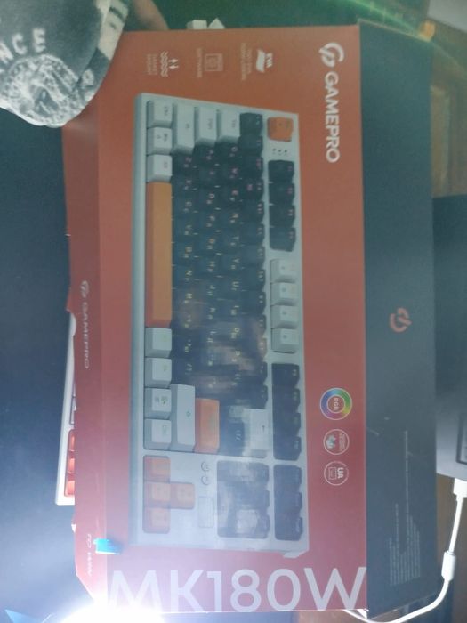 Продам клавіатуру, стан ідеальний,