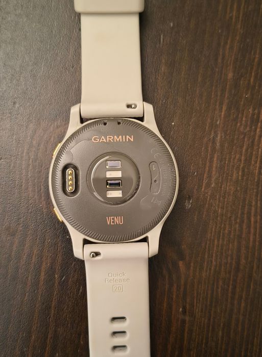 Garmin Venu smartwatch używany
