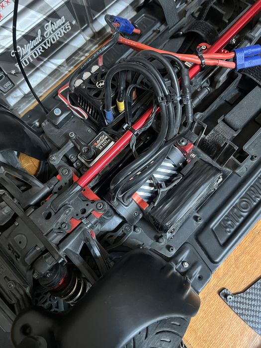 RC Arrma Infraction V2 1/7 8S – Preparado e Cheio de Upgrades