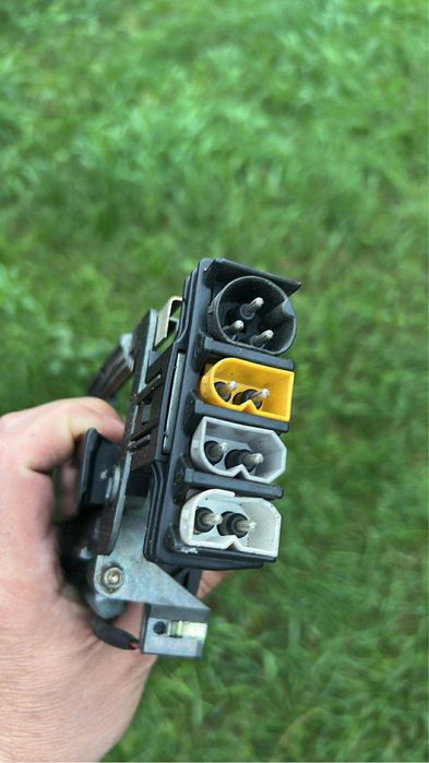 Klamka zewnętrzna Bmw e31 drzwi kierowcy 840 850 lewa