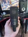 Студійний конденсаторний мікрофон audio technica at4040