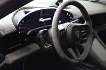 Porsche Taycan GTS